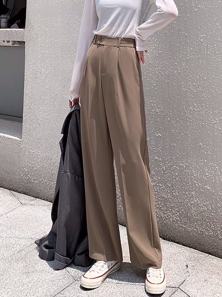 UNIQLO - Womens Wide Pleated Pants, Women's Fashion, Bottoms, Other Bottoms  on Carousell